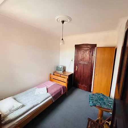 Pod Wiezami Отель типа 