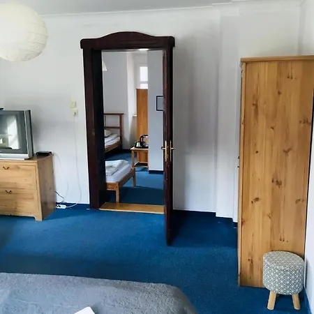 住宿加早餐酒店 Pod Wiezami 3*