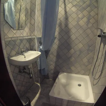 住宿加早餐酒店 Pod Wiezami 卡尔帕奇